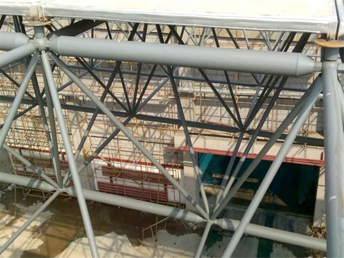 张家界公安局网架天基板屋面